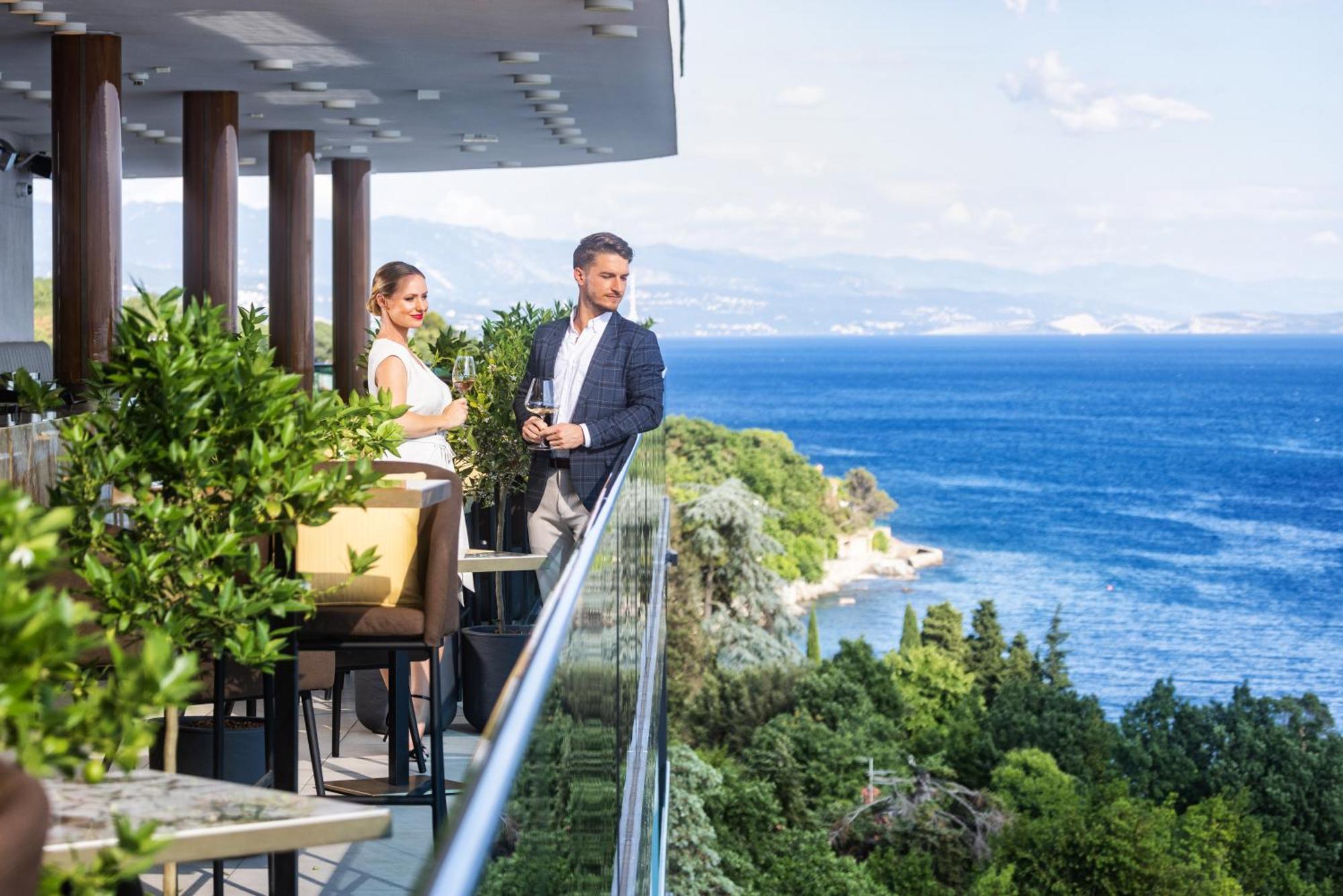Hilton Rijeka Costabella Beach Resort And Spa Bagian luar foto View from the hotel